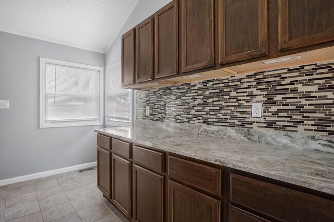 Building Photo - 22000 Cunningham Ave