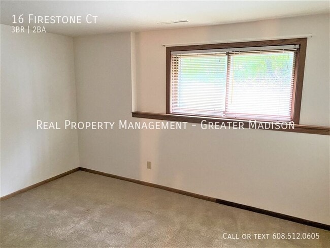 Building Photo - 16 Firestone Ct