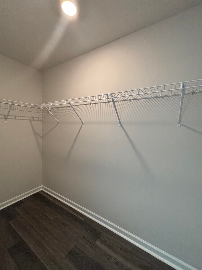 Building Photo - 160 Harvest Gold Dr