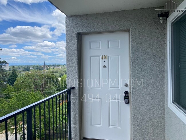 Interior Photo - Christine Apartments