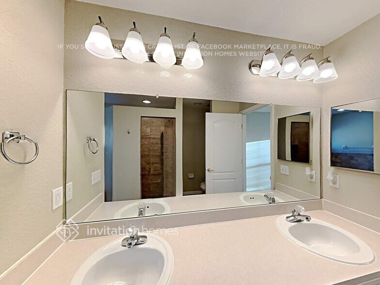 Building Photo - 7410 Loblolly Ave