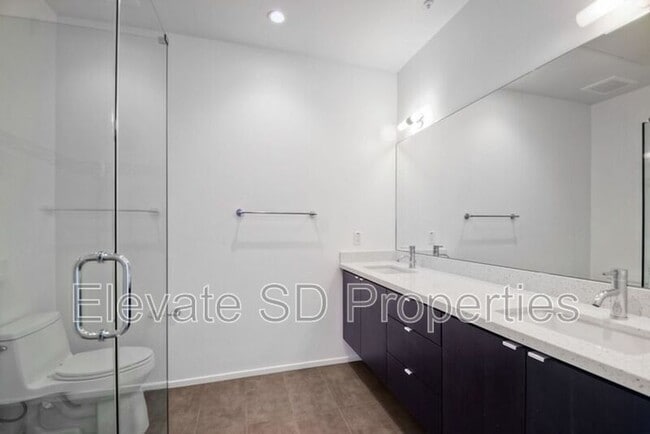 Building Photo - 2888 C St