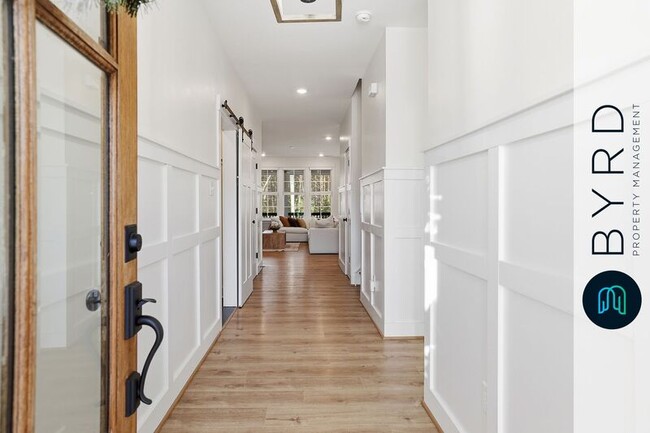 Building Photo - 8406 Freebridge Rd