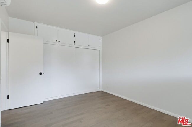 Building Photo - 4110 Division Pl