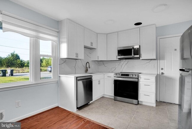 Building Photo - 13209 Thornton Dr