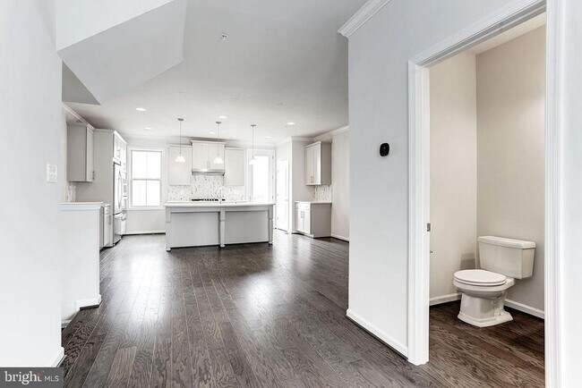 Building Photo - 13625 Harrier Way