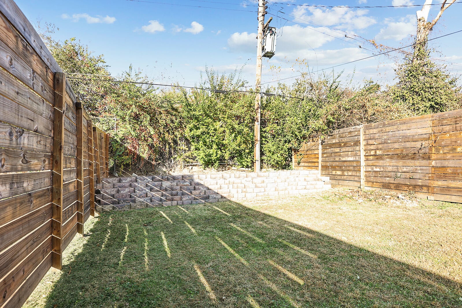 Building Photo - 5641 Cates Ave