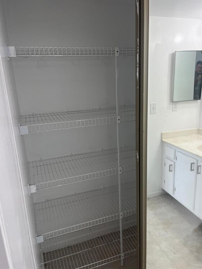 Building Photo - 6301 N University Dr