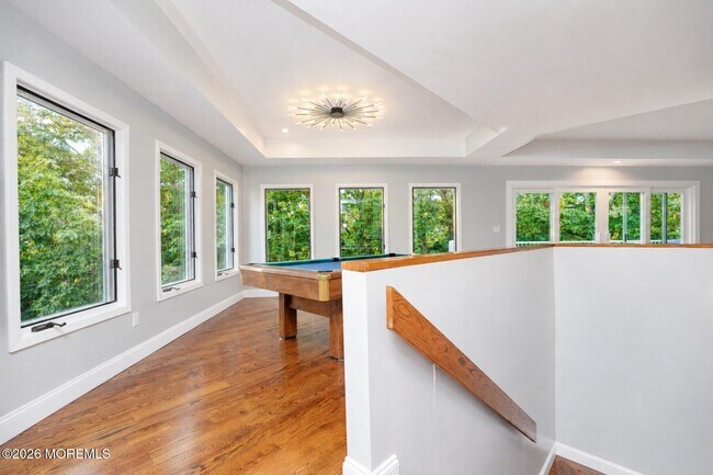 Building Photo - 401 Overlook Dr