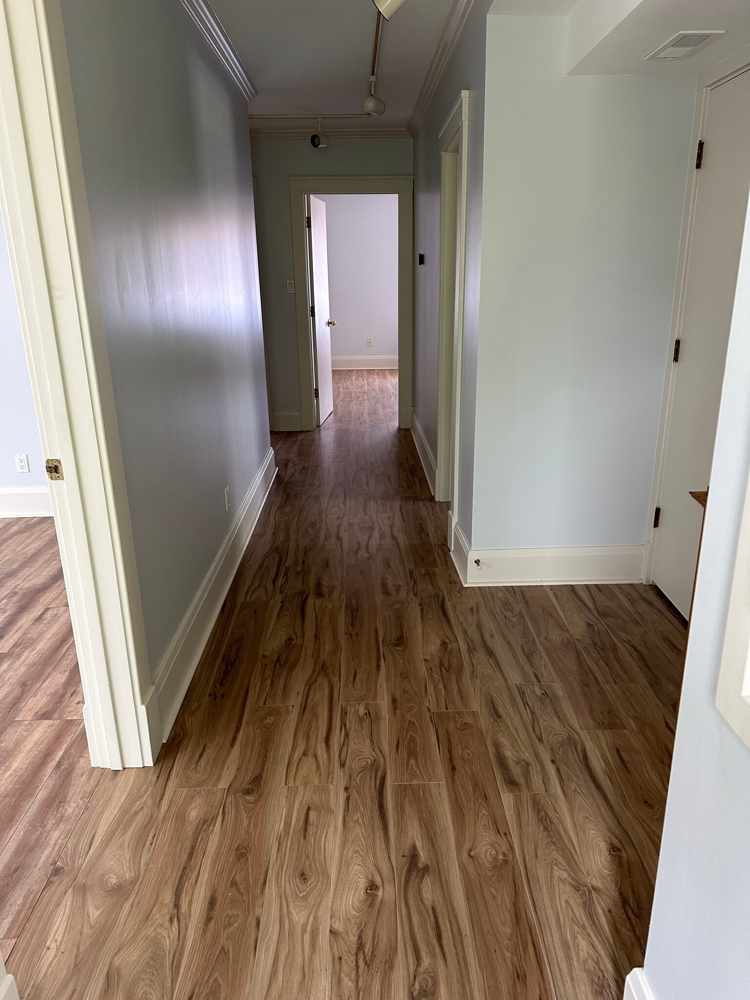 Upstairs Hallway - 1110 N Maplewood Ave