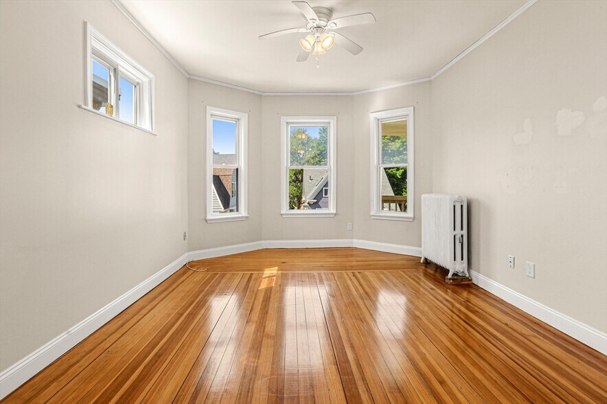 Building Photo - 17 Farquhar St