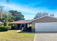 Building Photo - 12824 Lake Tree Ln