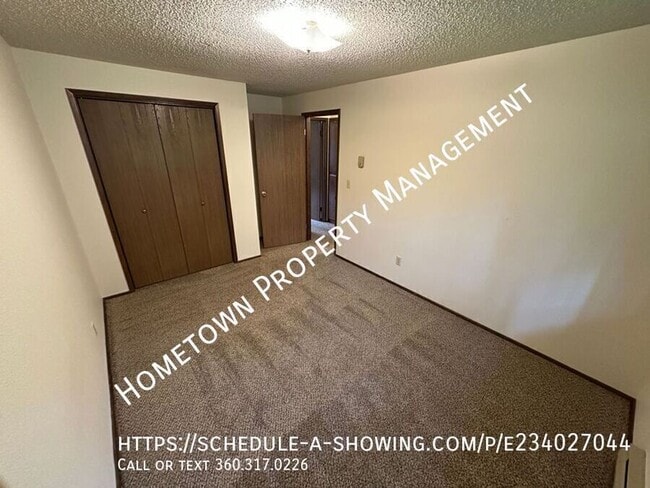 Building Photo - 2841 Lindell Rd NE