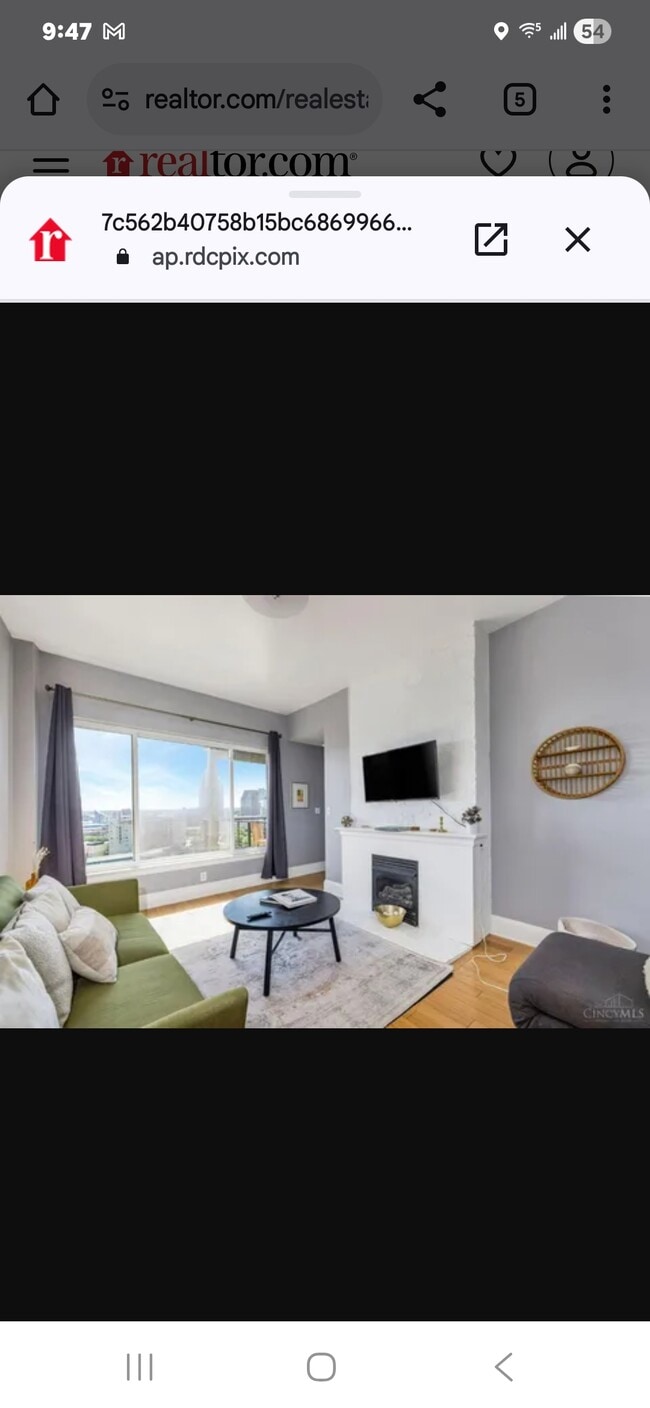 Building Photo - 395 Oregon St