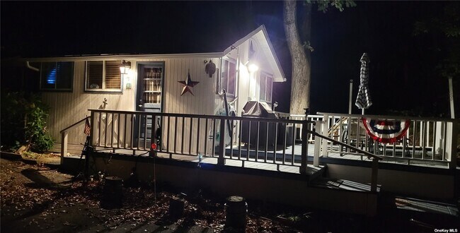 Building Photo - 356 Oakleigh Ave