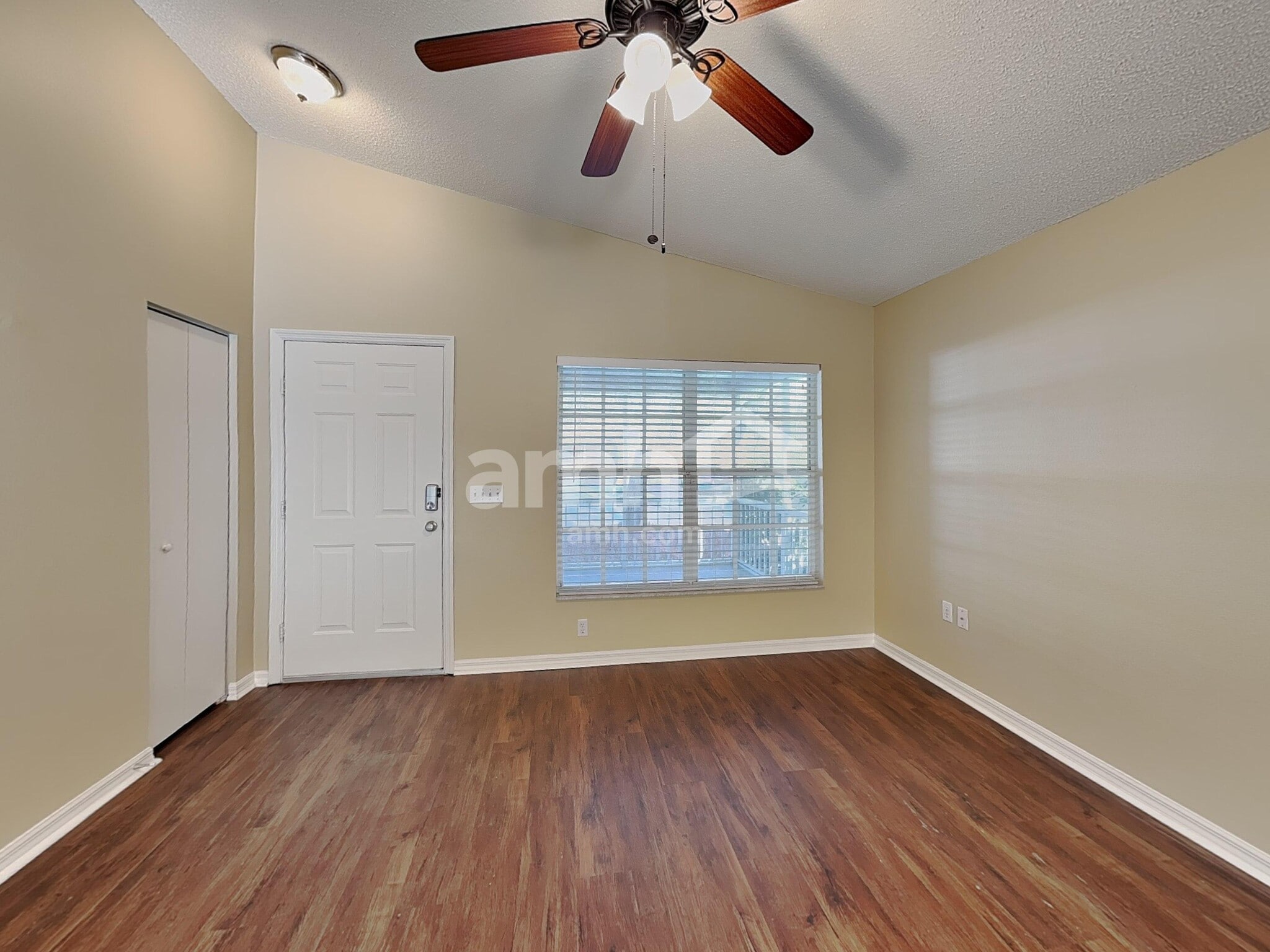 Building Photo - 7831 Chadwick Dr