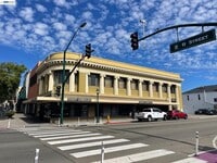 Building Photo - 22622 Mission Blvd