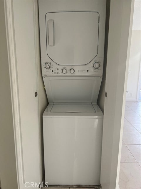 Building Photo - 26492 Las Palmas