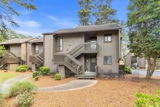 Building Photo - 800 St Andrews Dr