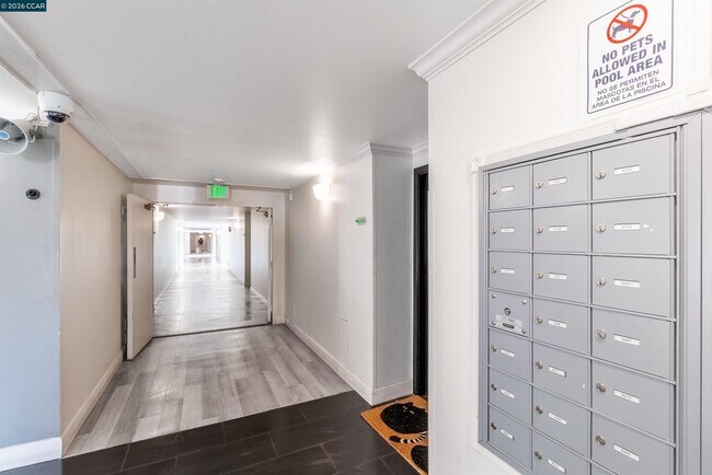 Building Photo - 1315 A St