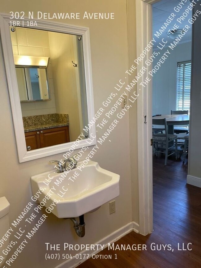 Building Photo - 302 N Delaware Ave