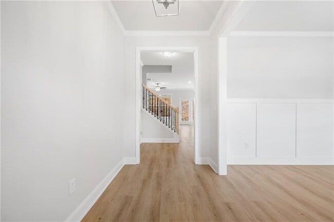 Building Photo - 3847 Lockaby Way