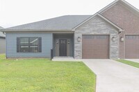 Building Photo - 3796 High Pointe Dr