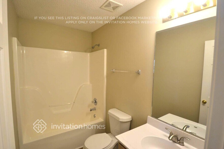 Building Photo - 4388 Ward Bluff Ct