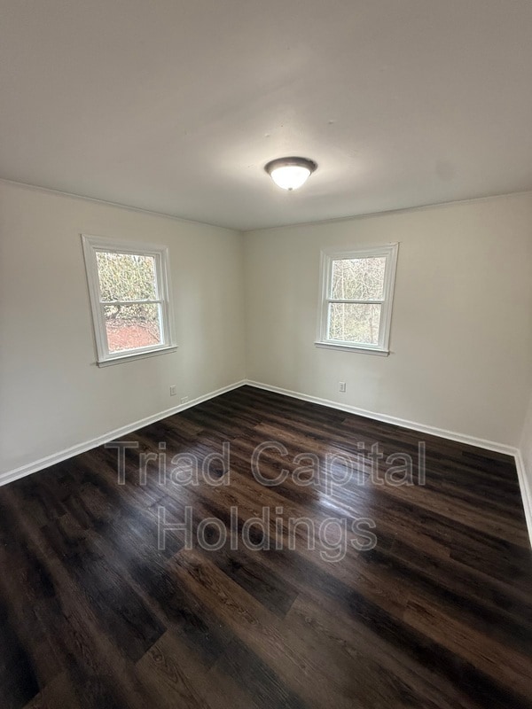 Building Photo - 1206 Gholson Ave S East