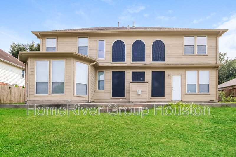 Building Photo - 18722 Racquet Sports Way