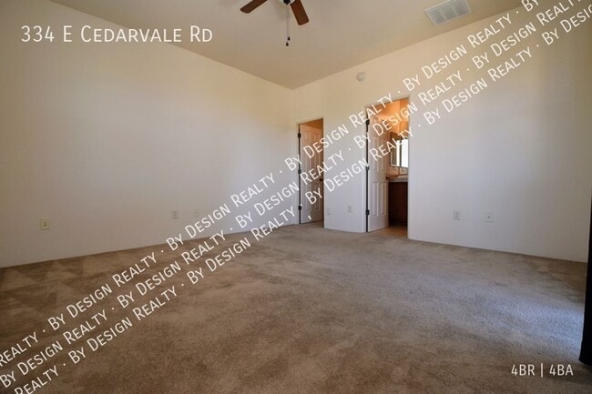 Building Photo - 334 E Cedarvale Rd