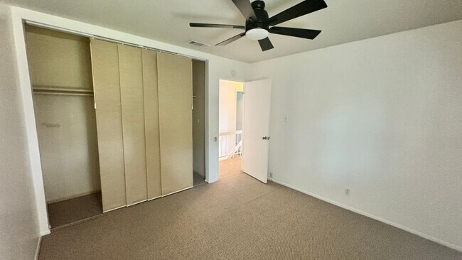 Building Photo - 8903 Trone Cir