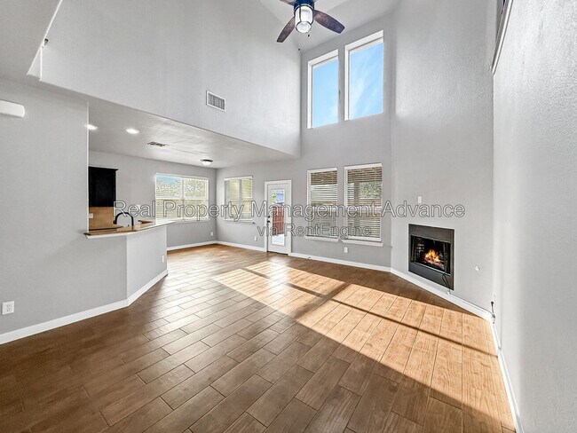 Building Photo - 512 Winchester Dr