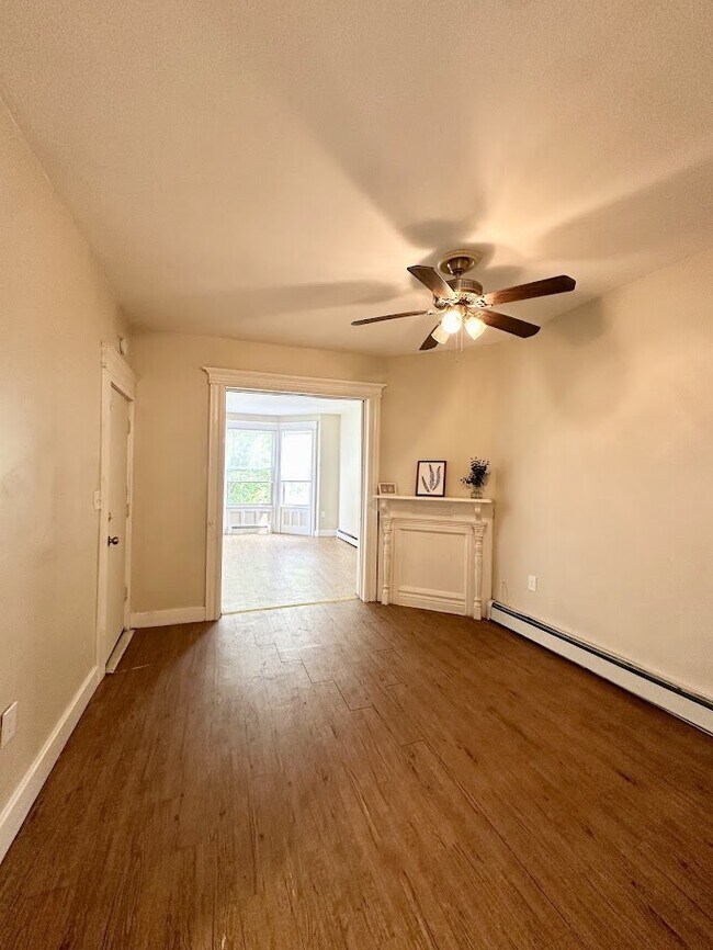 Building Photo - 281 Ontario St