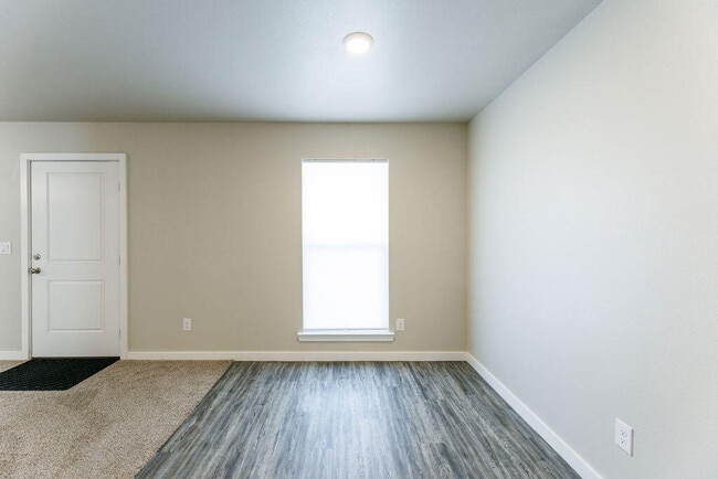 Building Photo - 7535 32nd St