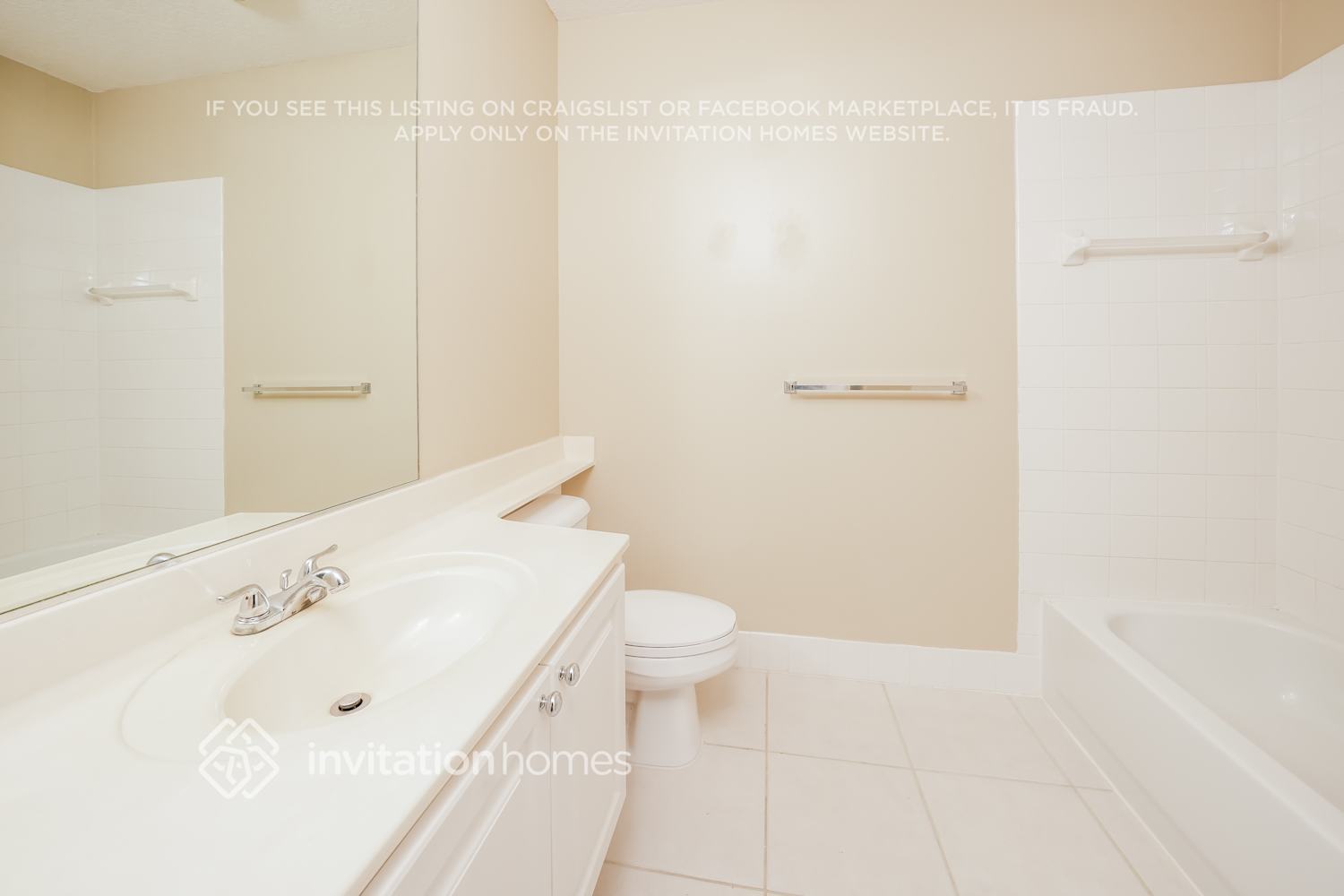 Building Photo - 400 Capistrano Dr