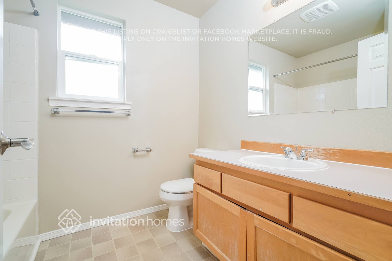 Building Photo - 5414 N 33rd St