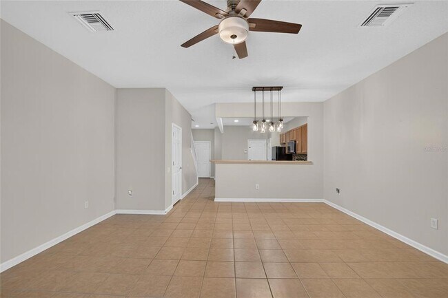 Building Photo - 10137 Pink Palmata Ct