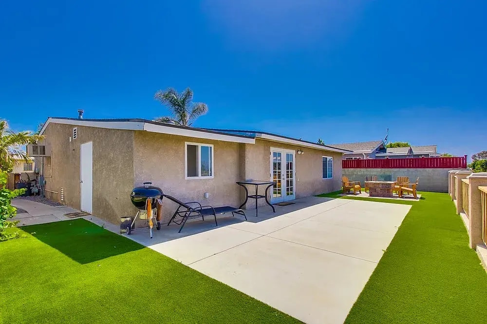 Building Photo - 6824 Harvala St