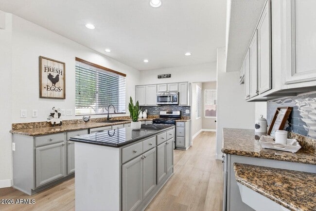 Building Photo - 11530 W Palm Brook Dr