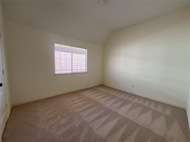 Building Photo - 3904 Evesham Dr