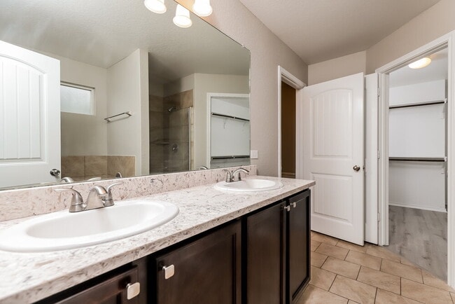 Building Photo - 3903 Goliad Frd