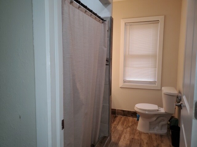 Building Photo - 3320 Richton St