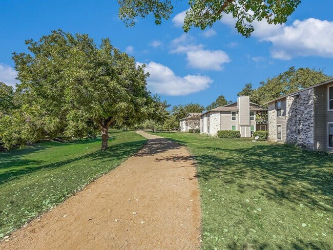 Building Photo - 10616 Mellow Ln