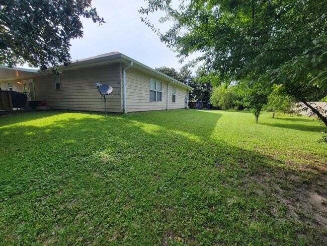 Building Photo - 3009 US-98