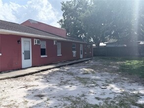 Building Photo - 507 Twin Pines Ln