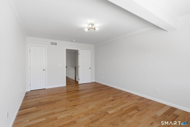 Building Photo - 193 Cypress Rd