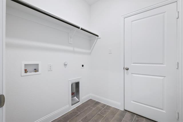 Building Photo - 517 Amenduni Ln