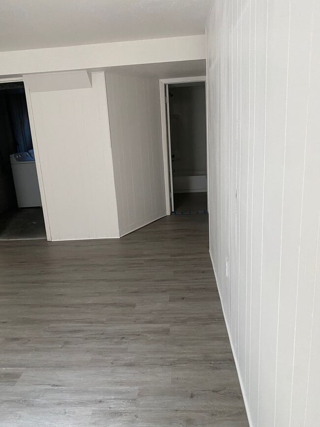 Building Photo - Triplex townhome blocks away from Anshutz ...