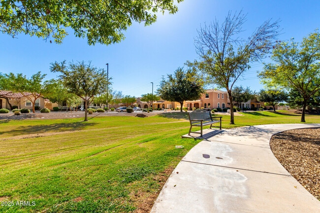 Building Photo - 1692 S Parkcrest Ct